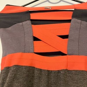 YPL DRESS SIZE 4 selling for a great price